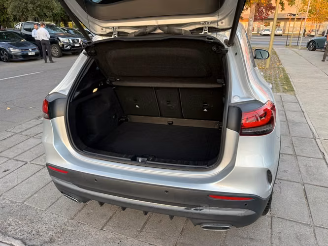MERCEDES-BENZ GLA 220 1.9 AT DIESEL 4MATIC 2023