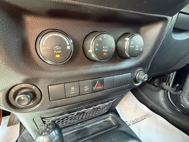 JEEP WRANGLER SPORT 3.6 AT 4X4 2PTAS 2017