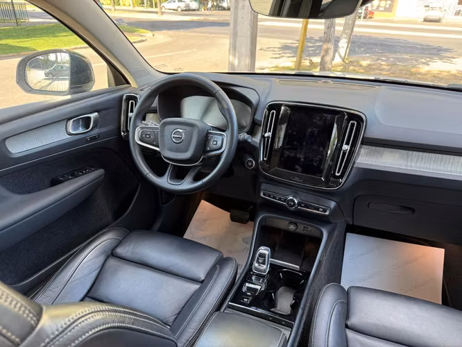 VOLVO XC40 INSCRIPTION T4 2.0 AT  2022