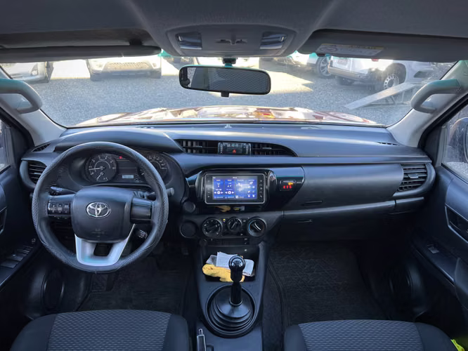 Toyota Hilux 2022