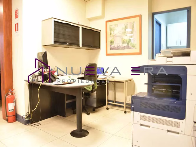 Amplia Oficina de 395 m² en Mac Iver 484 (175689) - Imagen 8