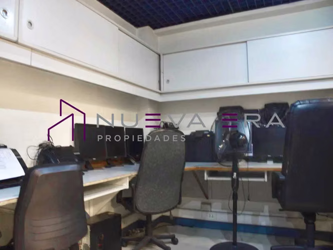 Amplia Oficina de 395 m² en Mac Iver 484 (175689) - Imagen 14