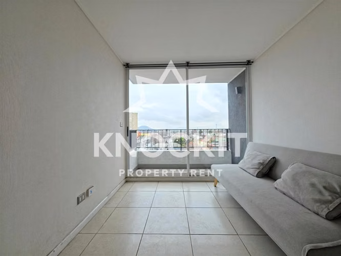 Arriendo Depto Amoblado con Balcón 1D1B en Quinta Normal