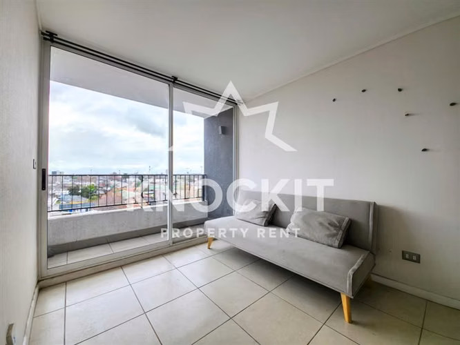 Arriendo Depto Amoblado con Balcón 1D1B en Quinta Normal