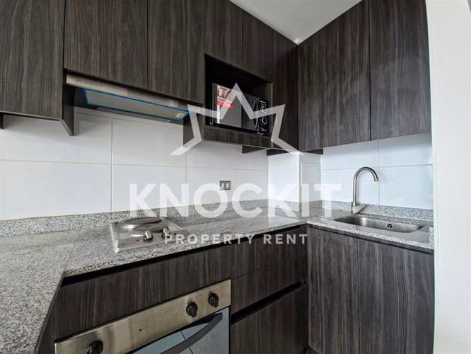 Arriendo Depto Amoblado con Balcón 1D1B en Quinta Normal