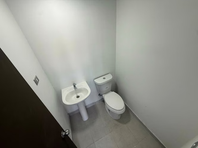 Se arrienda local comercial en Condominio Copa Dorada, Copiapó