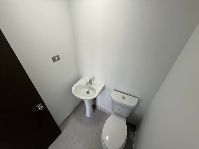 Se arrienda local comercial en Condominio Copa Dorada, Copiapó