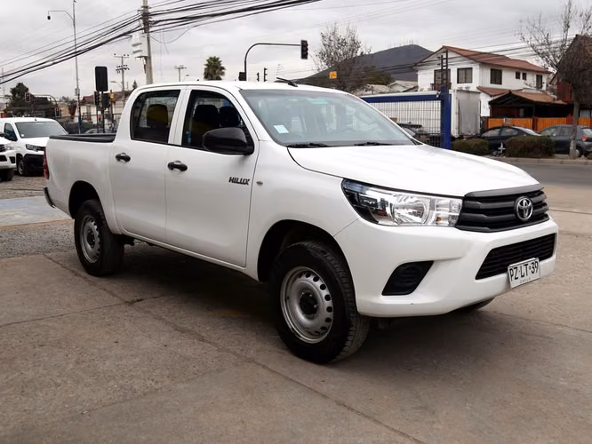 TOYOTA HILUX 2021