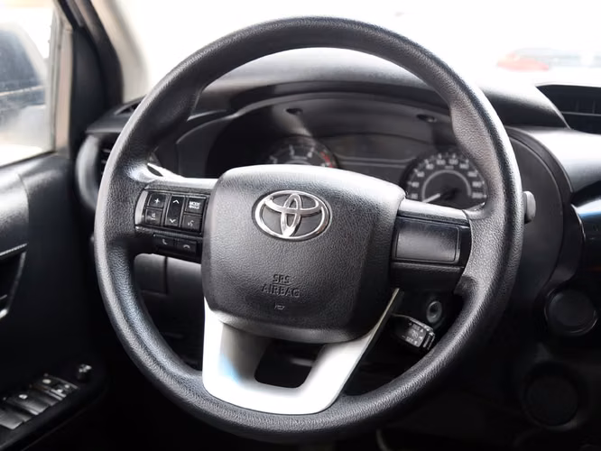TOYOTA HILUX 2021