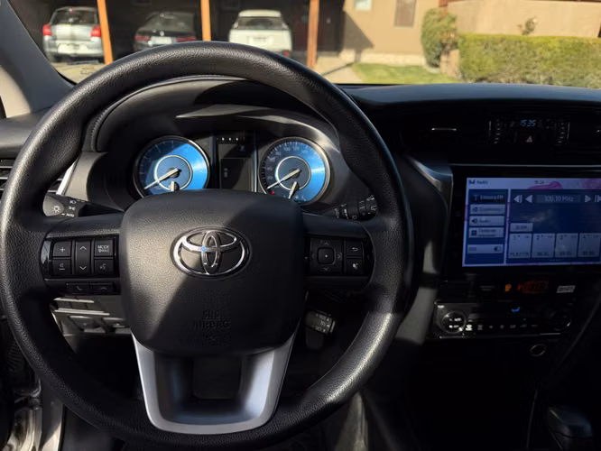 Toyota Fortuner 2023 Impecable, cómo nueva!