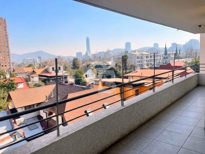 Depto en Las Condes: 4 dorms, terraza y 2 estac CBG