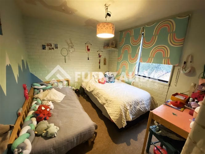 Casa en venta de 4 dorm. en La Reina