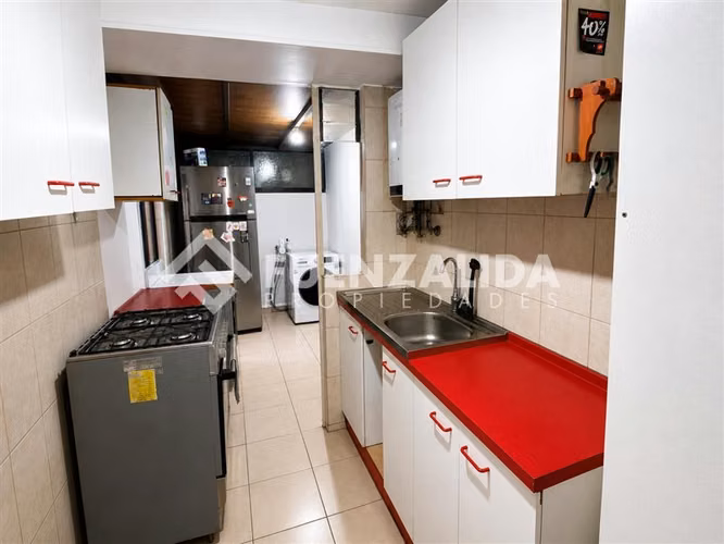 Casa en venta de 4 dorm. en La Reina