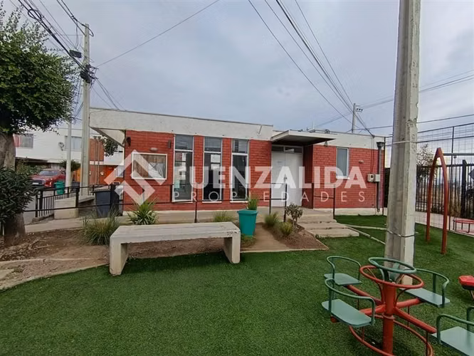 Casa en venta de 2 dormitorios, condominio en San Bdo. ECH