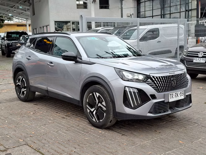 PEUGEOT 2008 2025 - Imagen 3