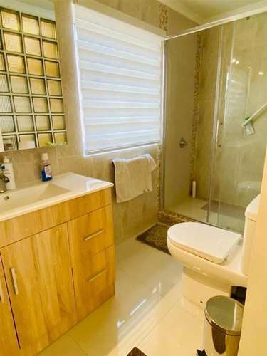 Casa en arriendo de 4 dormitorios en Iquique Condominio