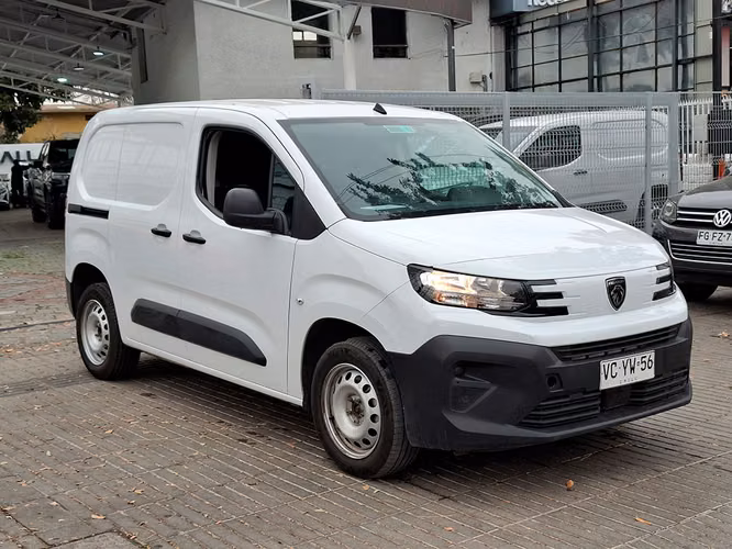 PEUGEOT PARTNER 2025