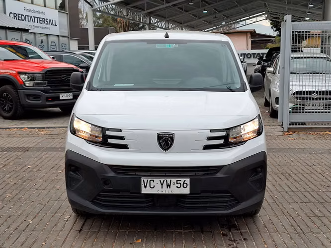 PEUGEOT PARTNER 2025