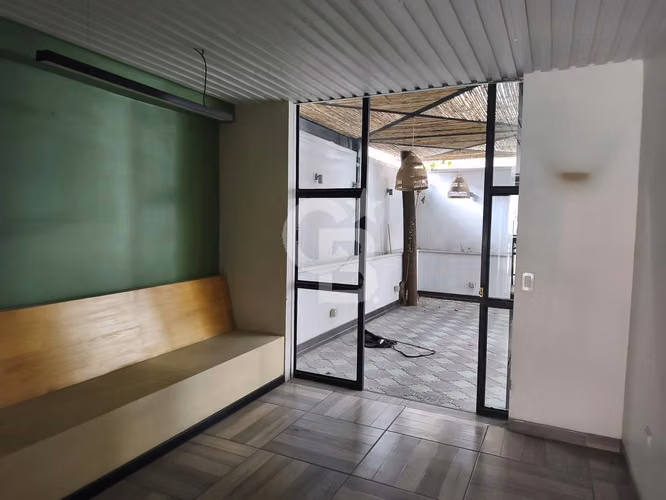 Casa comercial en Vitacura