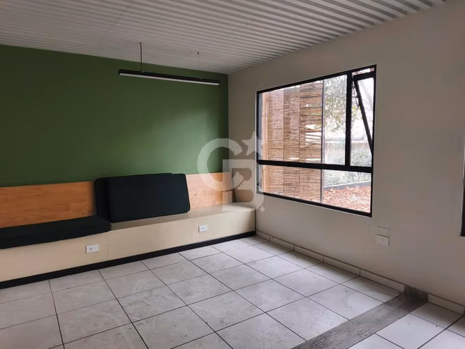Casa comercial en Vitacura