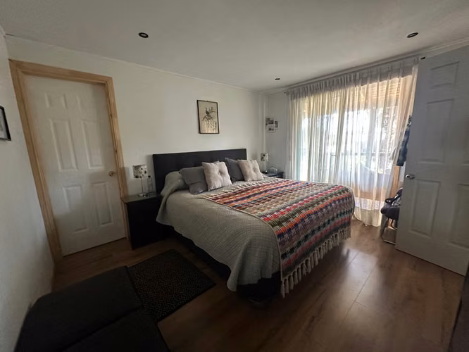 Casa con Piscina, Quincho y Jacuzzi – Cantalao, Isla Negra
