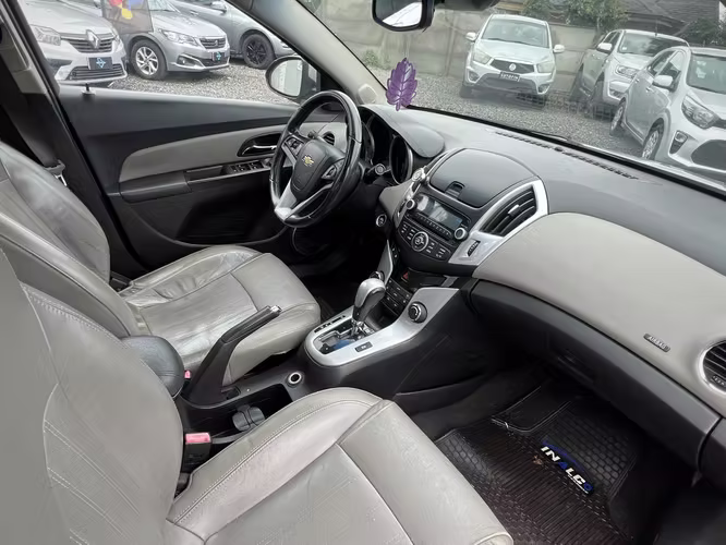 Chevrolet Cruze LS 1.8 AT