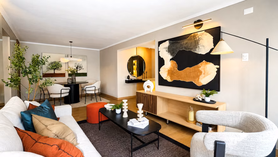 Amplio Y Moderno / Venta Departamento El Golf