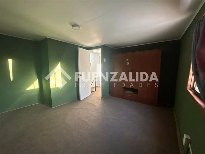 Casa en venta de 5 dorm. en La Florida