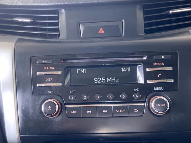 NP 300 SE 4X2 RYBJ91