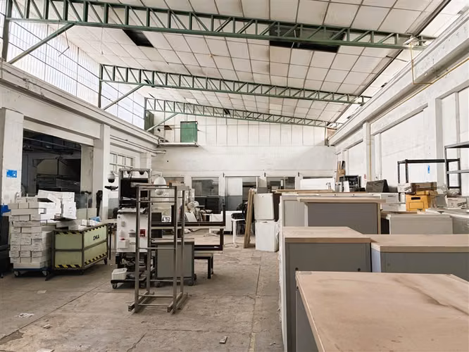 Amplio metraje de oficinas con bodega en sector de Ñuñoa