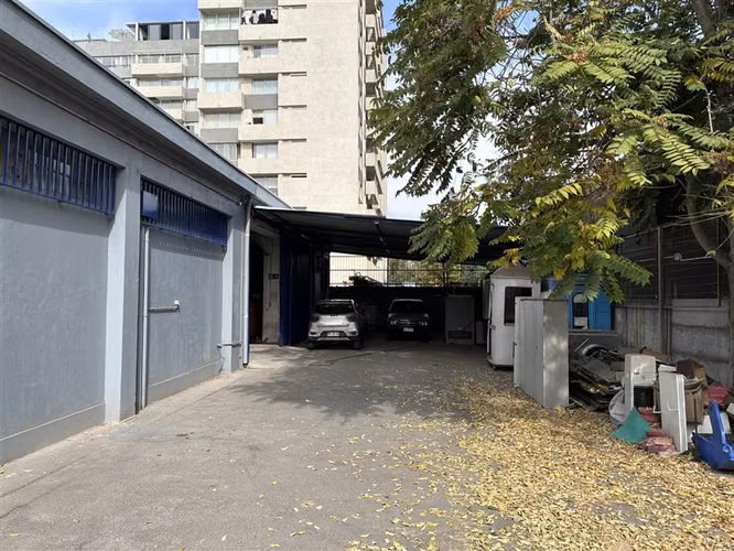 Amplio metraje de oficinas con bodega en sector de Ñuñoa