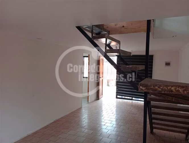 Casa en arriendo de 3 dorm. en Maipú