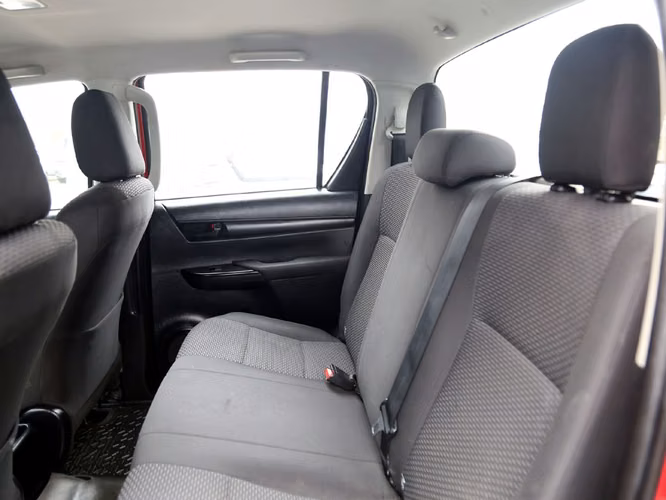TOYOTA HILUX 2022