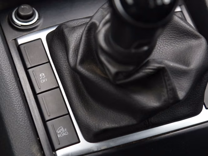 VOLKSWAGEN AMAROK 2023