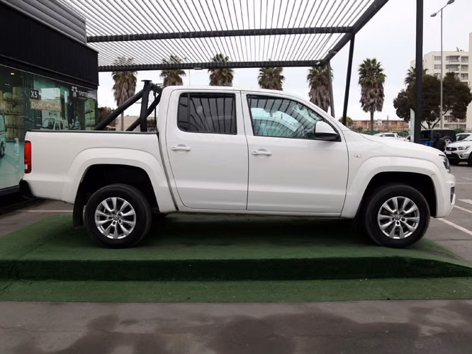 VOLKSWAGEN AMAROK 2023
