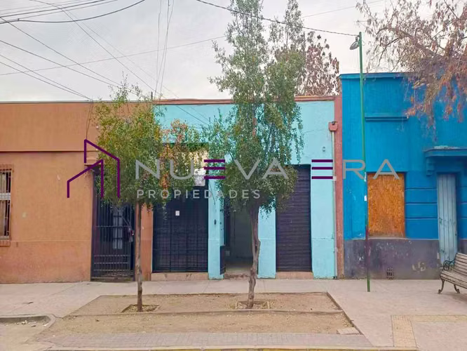 Local con 3 cortinas y 150 m² en Independencia (175744)