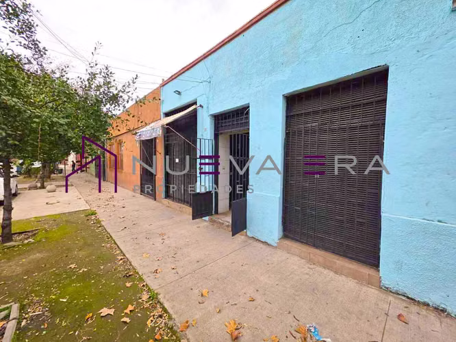 Local con 3 cortinas y 150 m² en Independencia (175744)