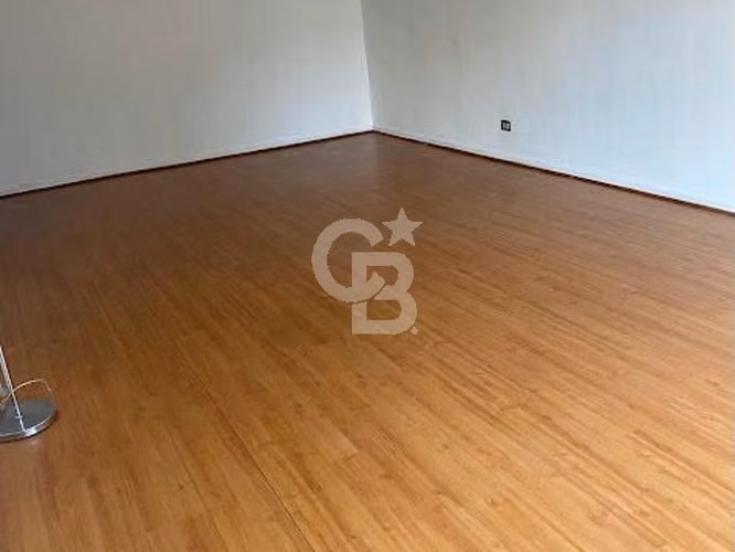Moderno Depto 3D/2B en Centro con Terraza y Estacionamiento