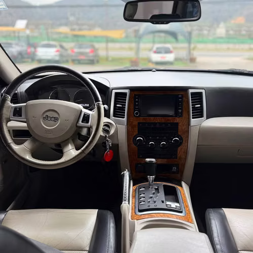Jeep Grand Cherokee (2008)