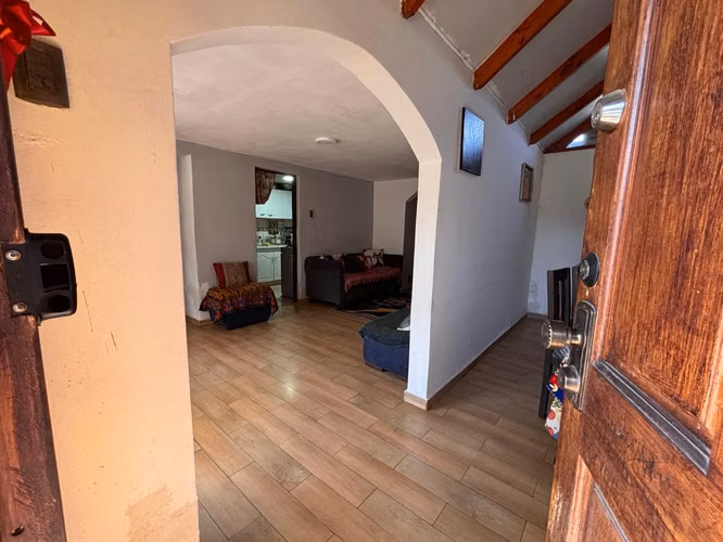 Vendo Hermosa casa 5D+4B cerca de estación Elisa Correa, Pte Alto