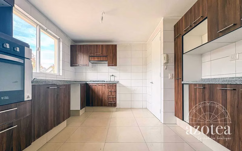 EN CONDOMINIO (INTERIOR) COMO NUEVA (175743)