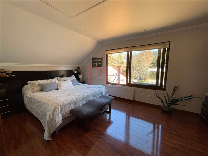 Casa en condiminio en arriendo sector Los Trapenses 5D