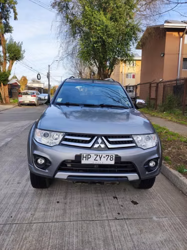 Mitsubishi Montero HP 2016