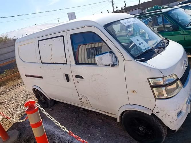 Vendo Changan CM5