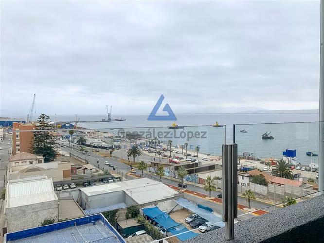 Arriendo Centro de Coquimbo: Depto Amoblado con Vista al mar