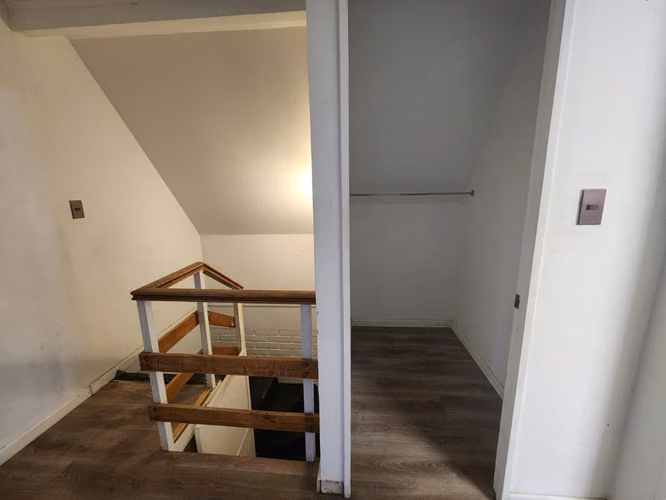 Venta de Propiedad Habitacional y Comercial en Belloto 2000