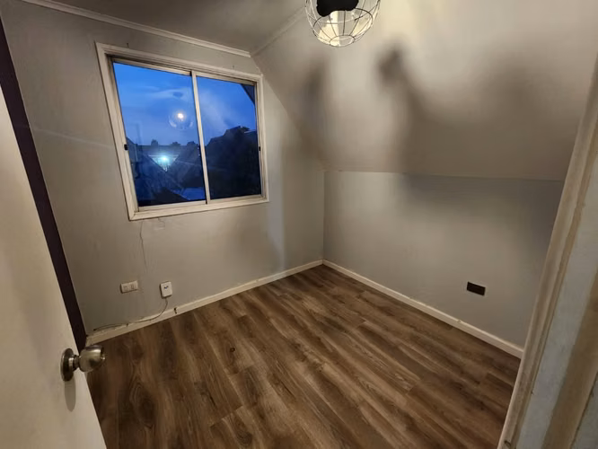Venta de Propiedad Habitacional y Comercial en Belloto 2000