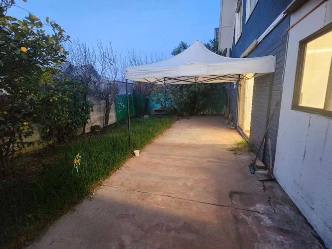 Venta de Propiedad Habitacional y Comercial en Belloto 2000
