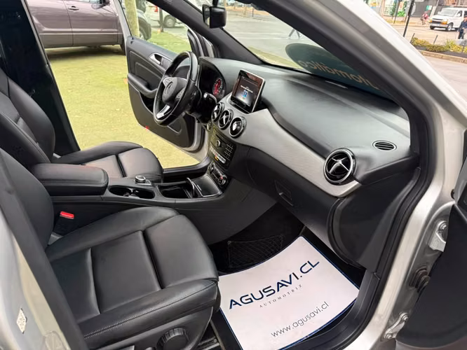 MERCEDES-BENZ B200 HB 1.6 AUT 2020