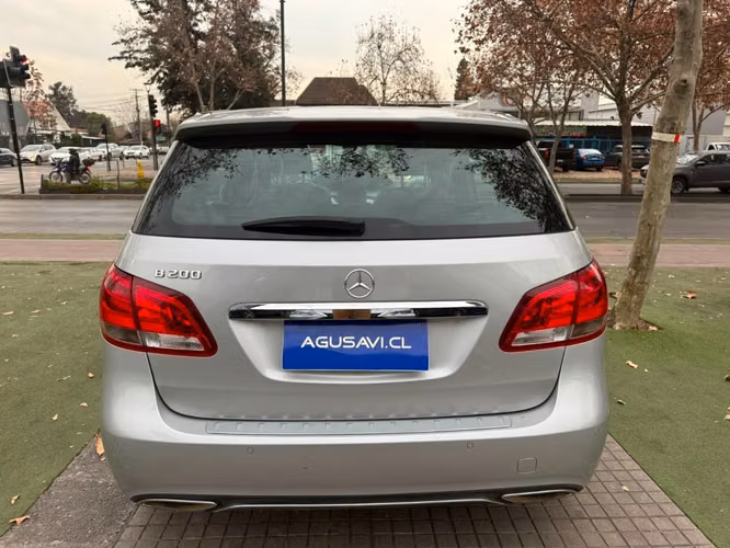 MERCEDES-BENZ B200 HB 1.6 AUT 2020